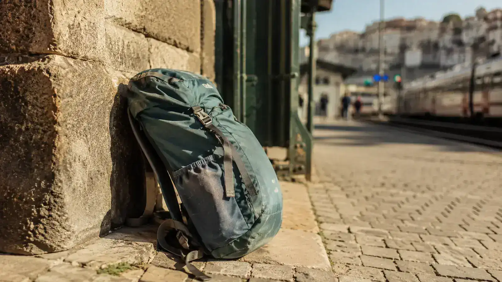 ZOMAKE Packable Daypack Review: A Year of Day Trips, City Walks, and Carry-On Travel